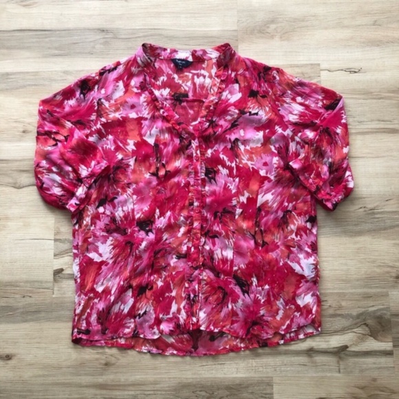 Reitmans Pink and Red Floral Blouse - Picture 1 of 7